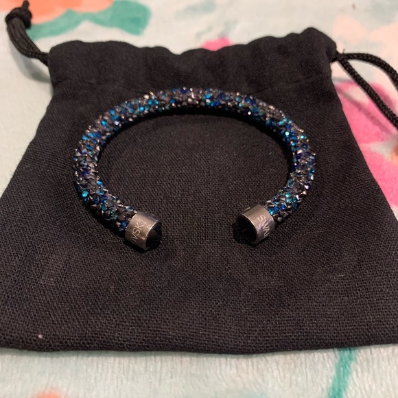 swarovski crystal dust bracelet